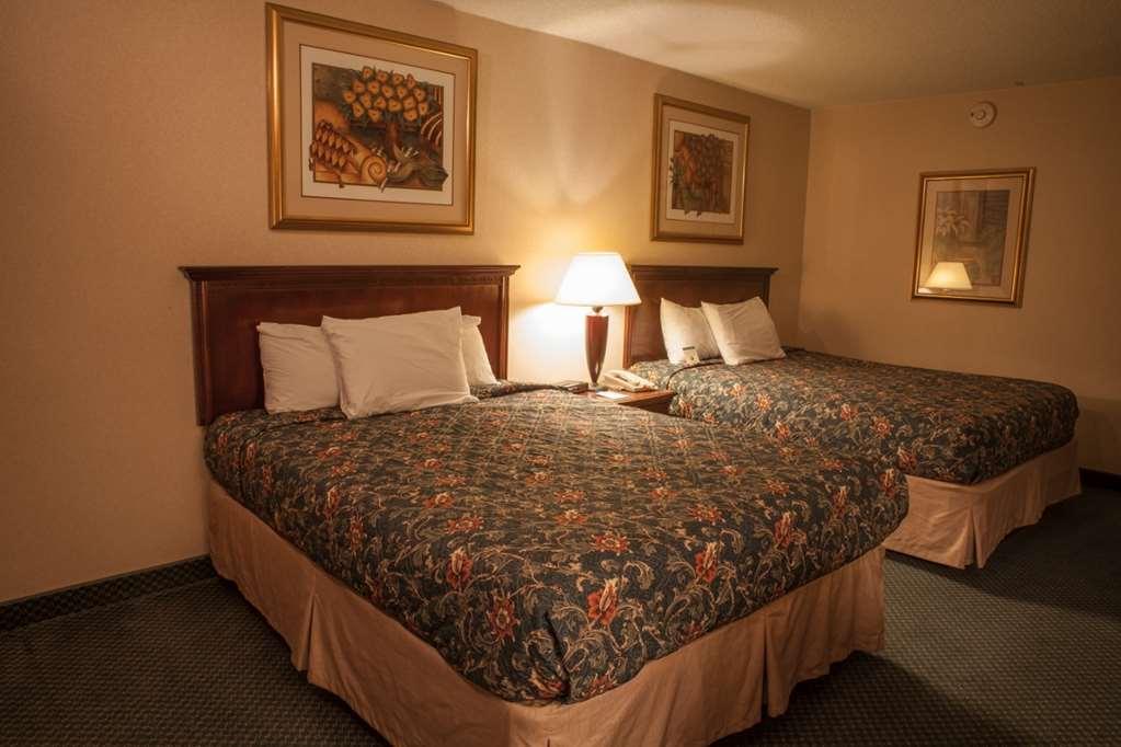 Decatur Conference Center And Hotel Room photo